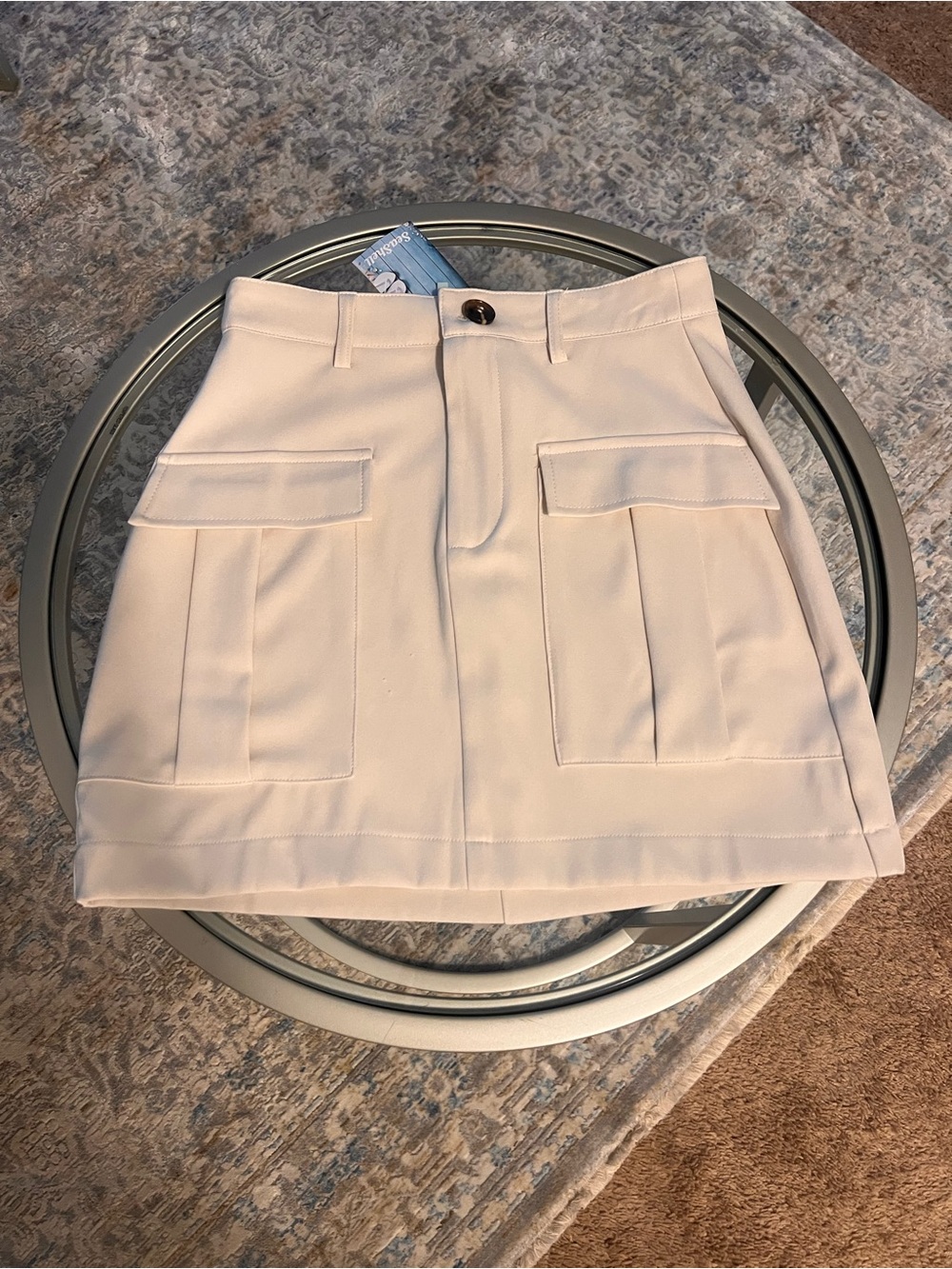 NWT SeaShell Delray Pocket Mini Skirt in Cream 🤍